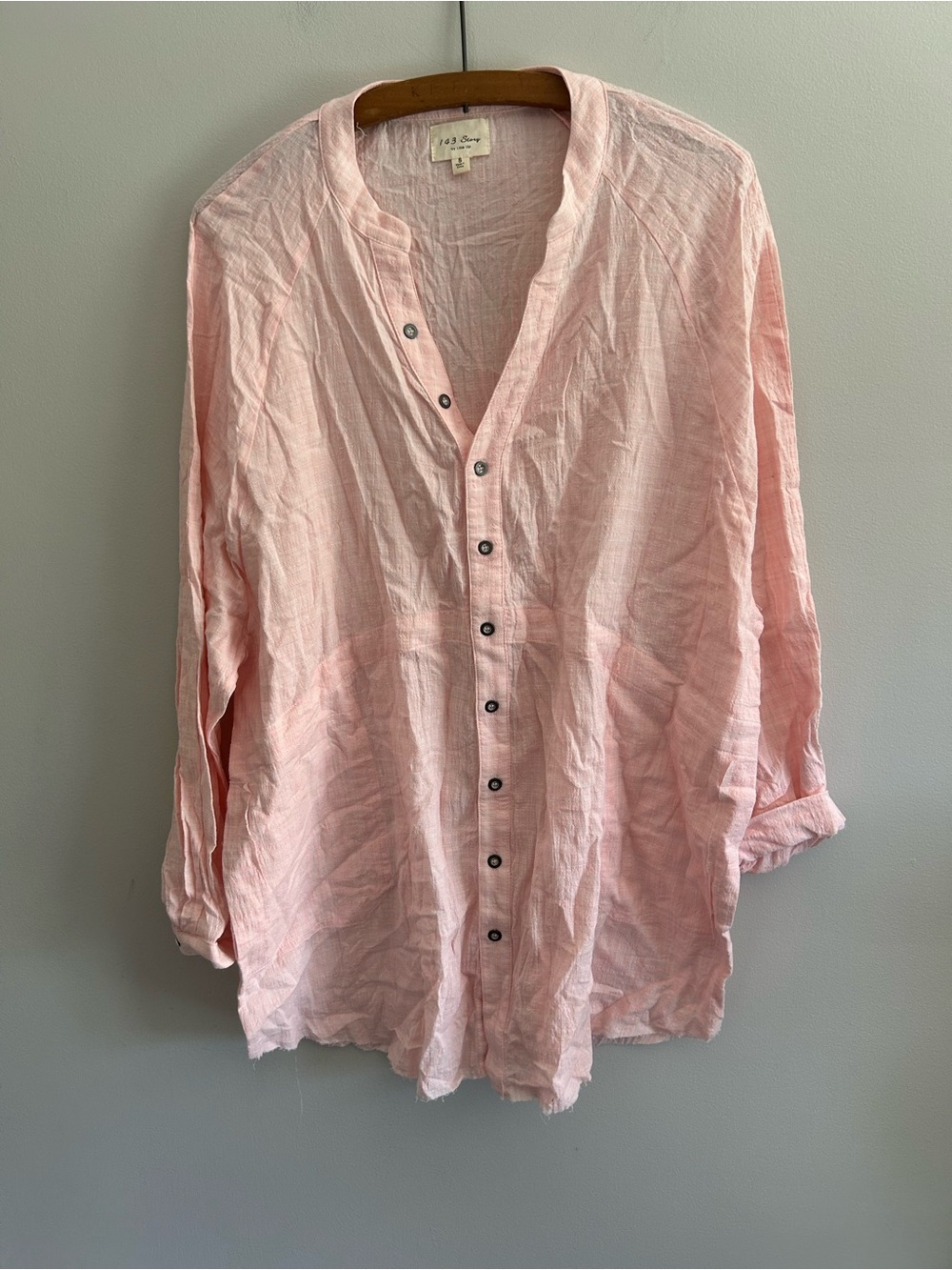 143 story by line up small Light Pink Linen long sleeve Button-Down tunic top